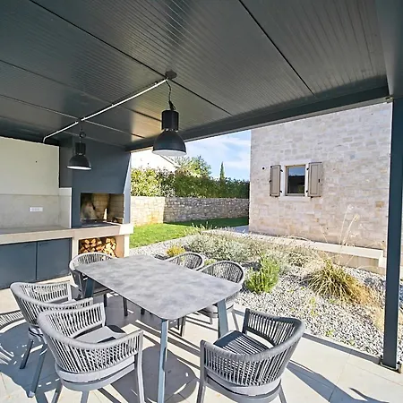 Sun Spalato Oblica * Stuti